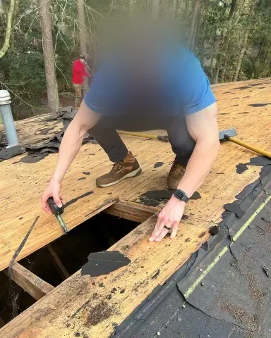 Choosing the Right Roofing Contractor in Gainesville: A Professional Perspective