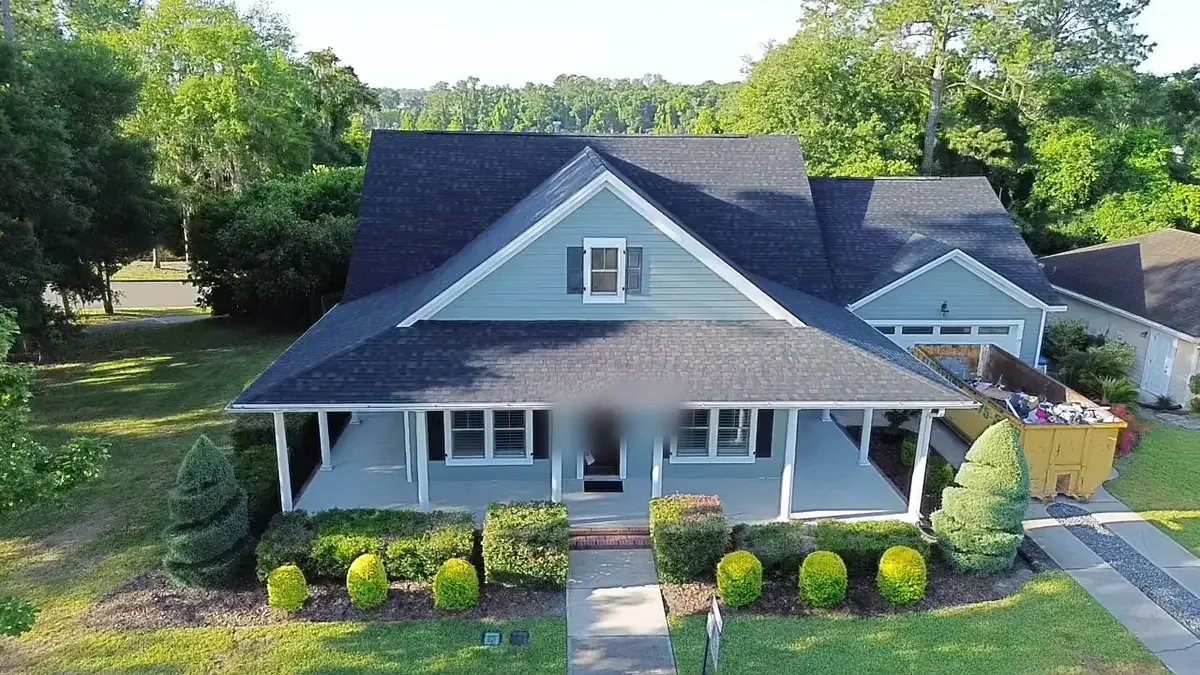 Understanding Asphalt Shingles: A Detailed Guide for Florida Homeowners