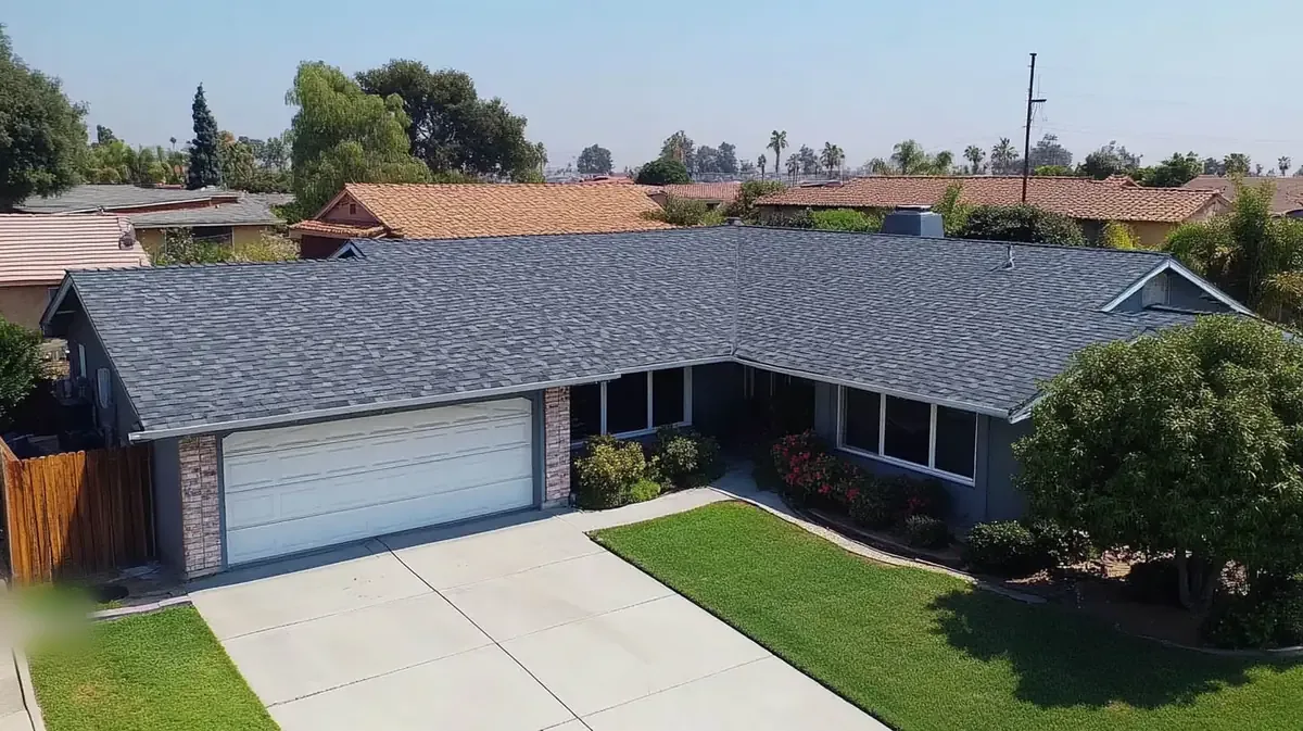 How much roofing do I need for a 2000 sq ft house