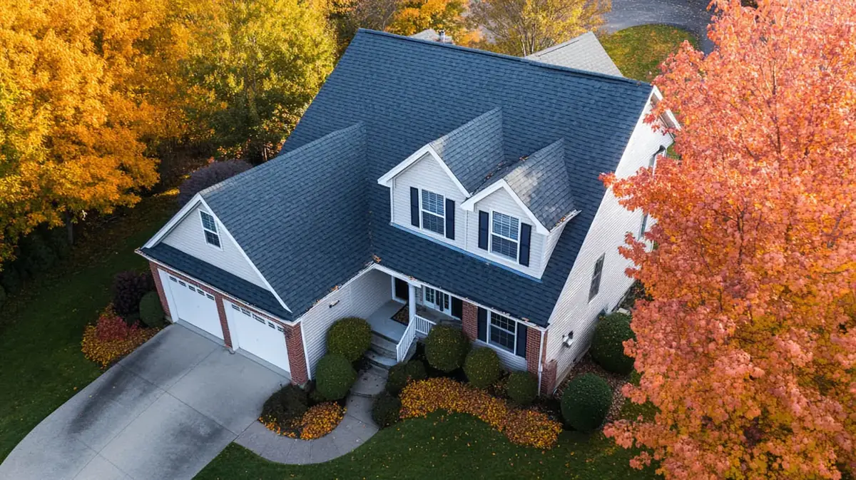 Essential Fall Roof Maintenance Tips for Peak Performance